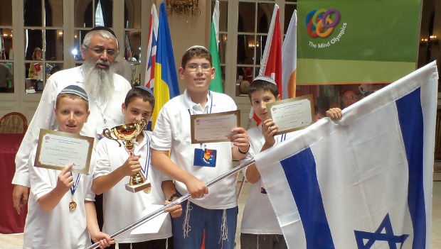 http://israel21c.org/culture/israeli-kids-take-gold-in-mindlab-olympics/attachment/israeli-team/