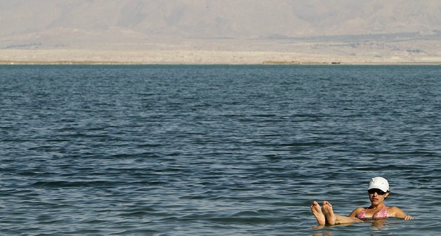 A dip in the Dead Sea could be a way to lower blood sugar levels. Photo by Flash90.