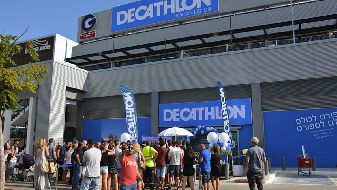 decathlon hours opening